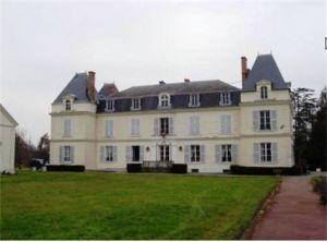 Chateau De Montjay
